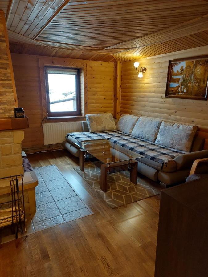 Holiday Home La Vіta Jaremče Esterno foto